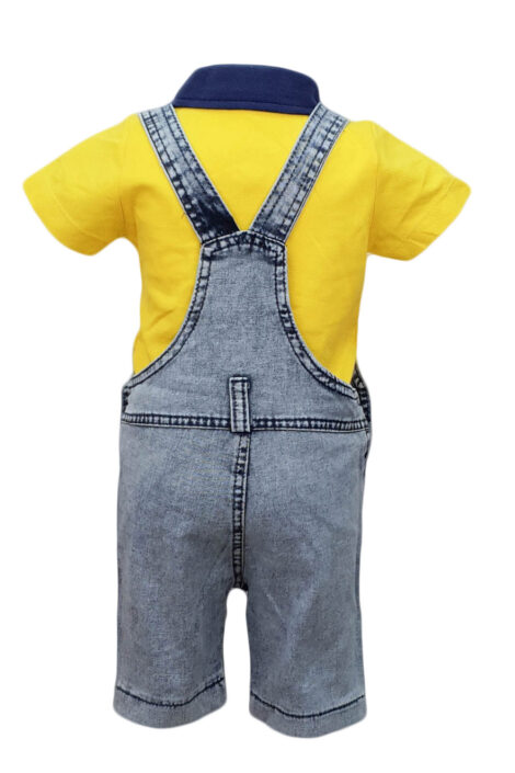 Compleu pantaloni scurti si tricou, culoare galbena