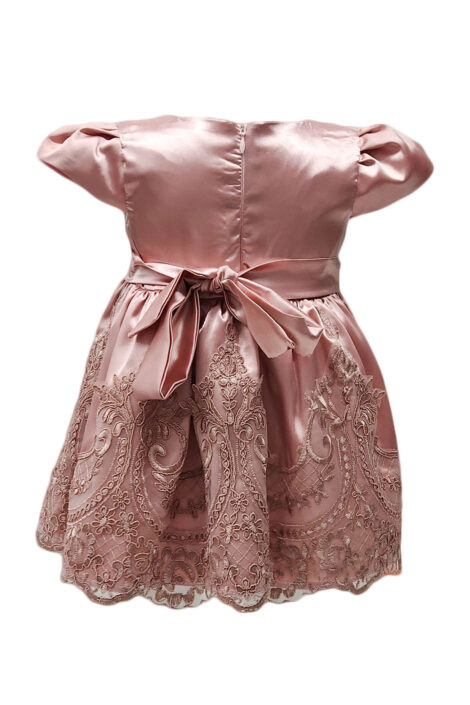 Rochita botez, model, Regina, culoare roz