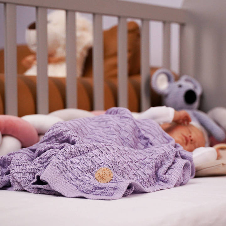 Pătură din bambus pentru bebeluși violet, model Misio