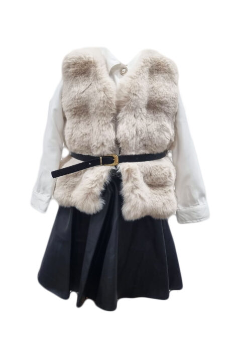 compleu-blanita-sarbatori-fetite